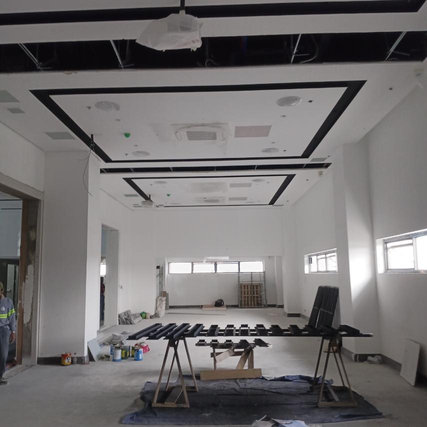 Carpet tile installation site inspection